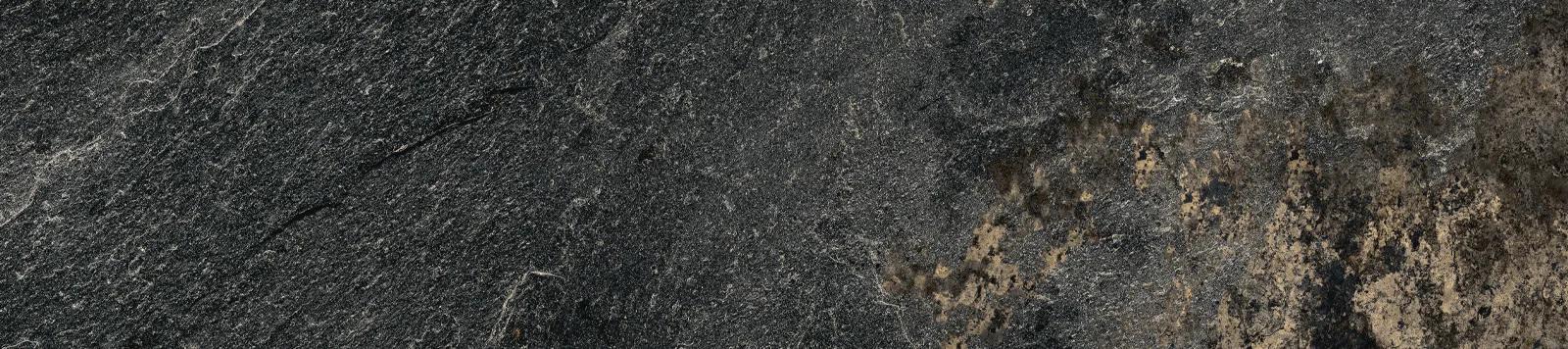 Чёрный керамогранит Delacora Санторини с лаппатированной поверхностью, размер 200x900 мм, для стен и пола в современных интерьерах — фото 19